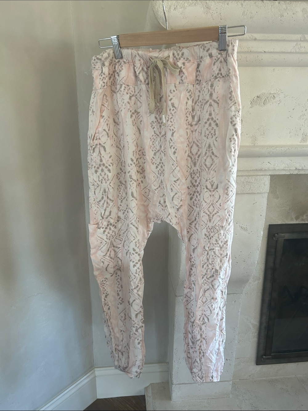 Free People Light Pink Lace-Pattern Lounge Pants